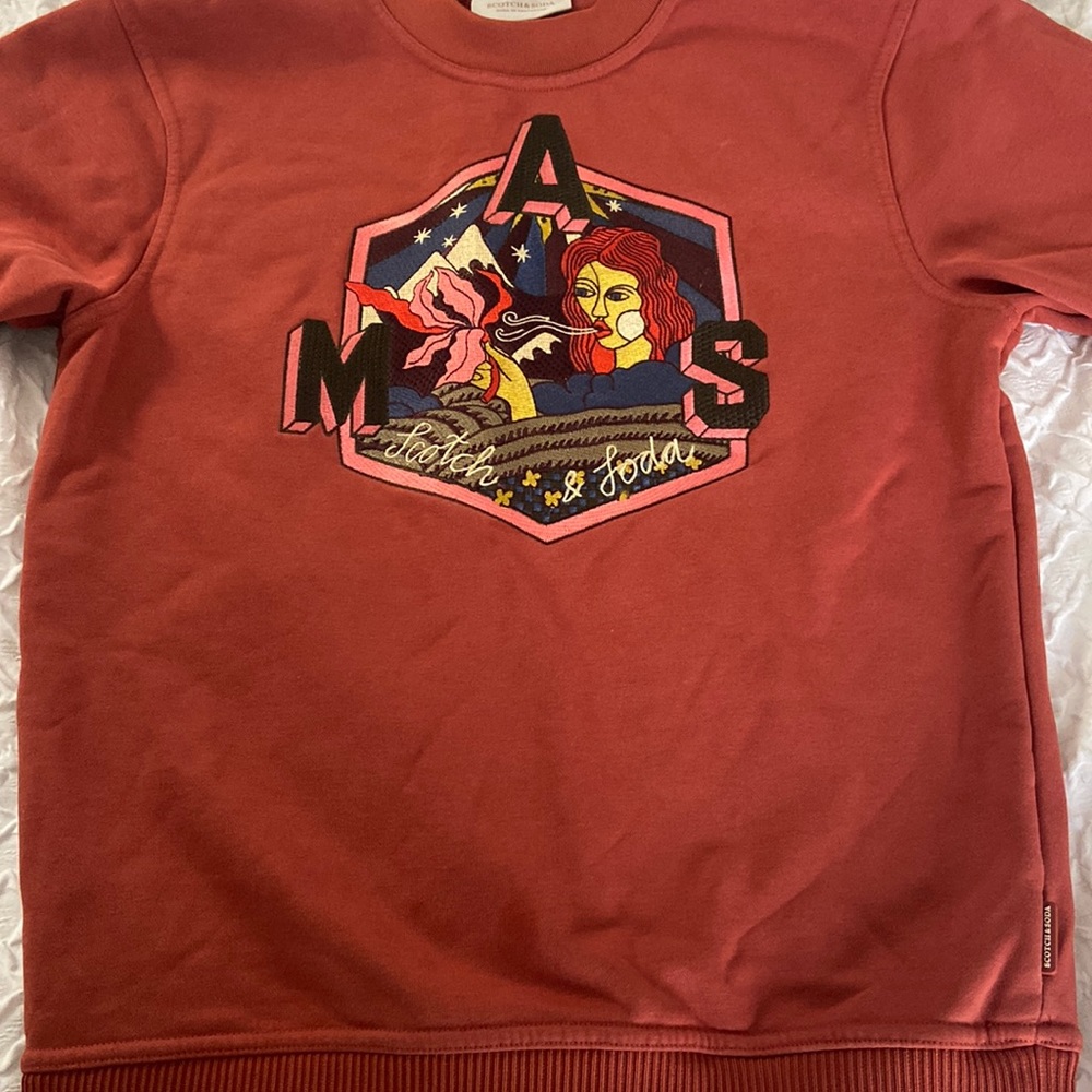 Scotch & Soda sweatshirt size small in men